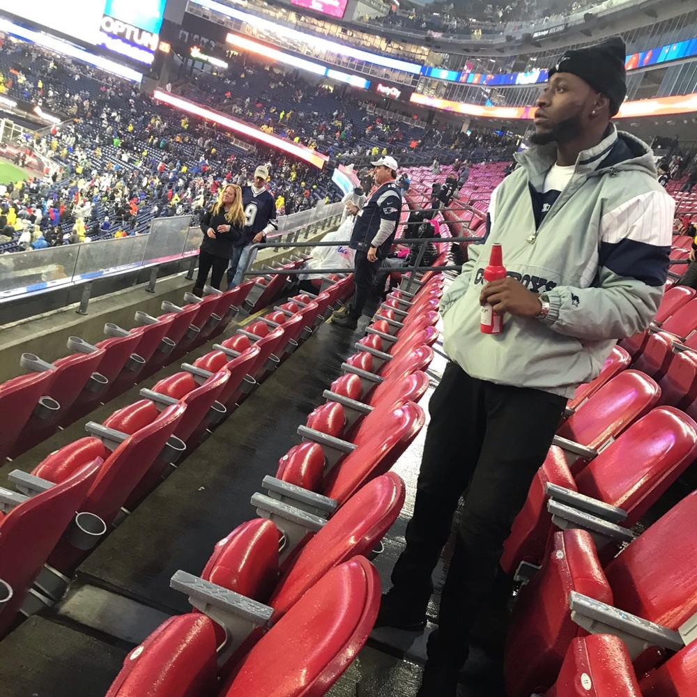 Meet your Posher, Jonathan